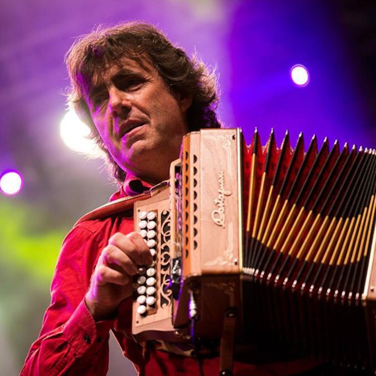 Ambrogio Sparagna e l’Orchestra Popolare Italiana dall’alba al tramonto al Tempio di Giove Anxur a Terracina. - 