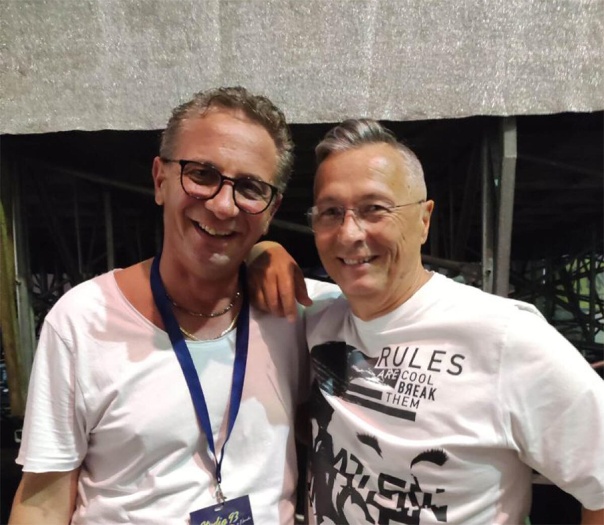 PAOLO BELLI OGGI TORNA A STUDIO 93! IL SUO NUOVO SINGOLO COLONNA SONORA DI QUESTA ESTATE. - 