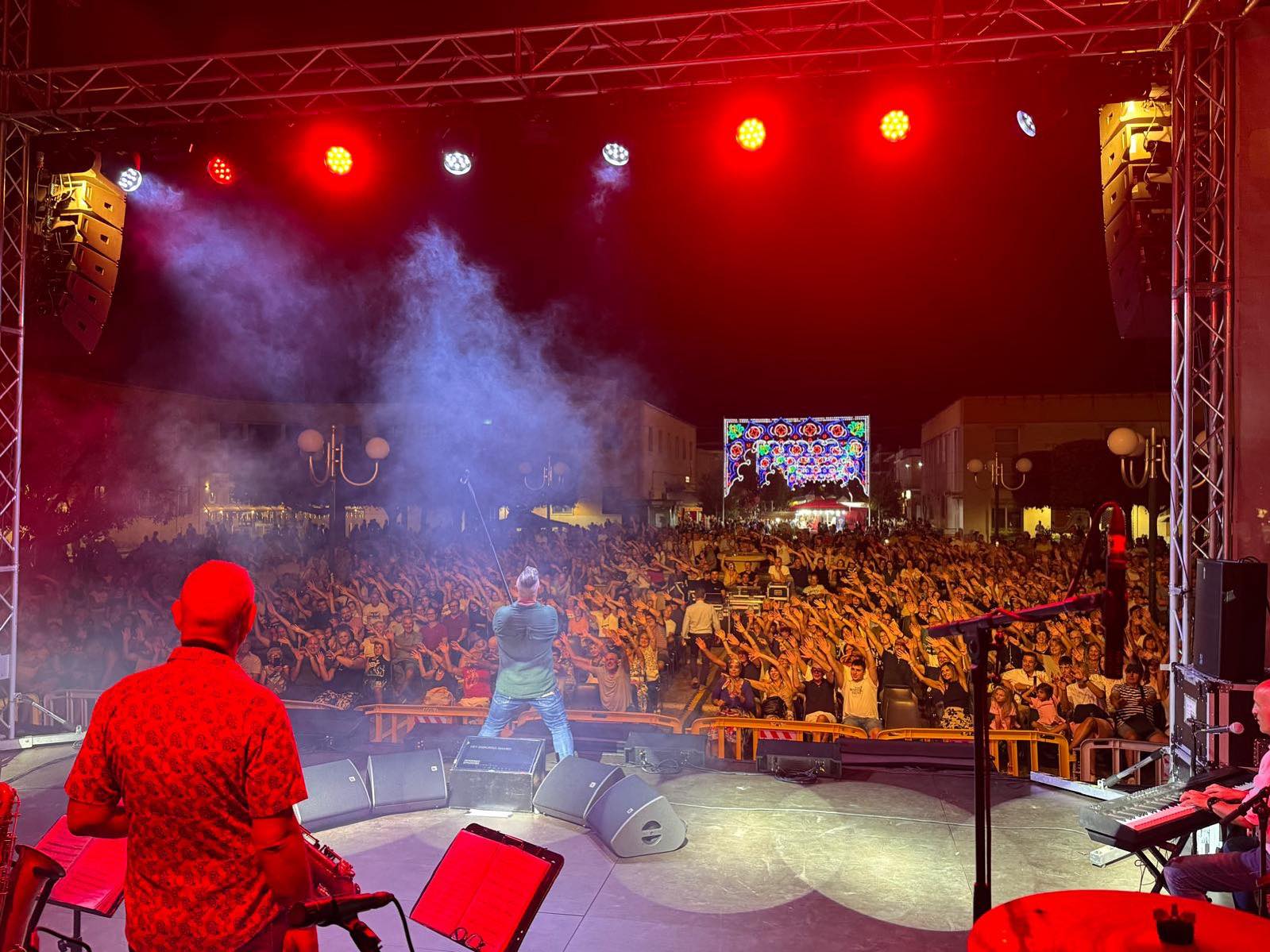 il concerto di Paolo Belli alla festa di Sant'Anna a Pontinia