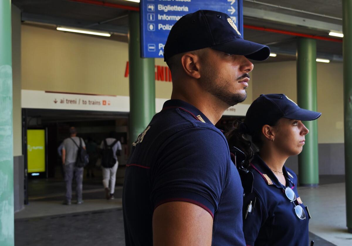 Si mimetizzava tra i fedeli del Giubileo dei Giovani per commettere furti, in arresto - 