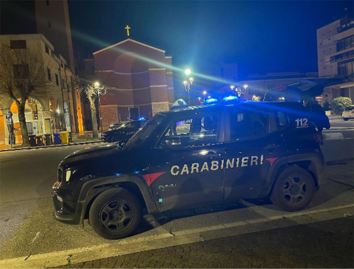 Aprilia - Controlli in strada: 27enne tunisino trovato con un coltello - 