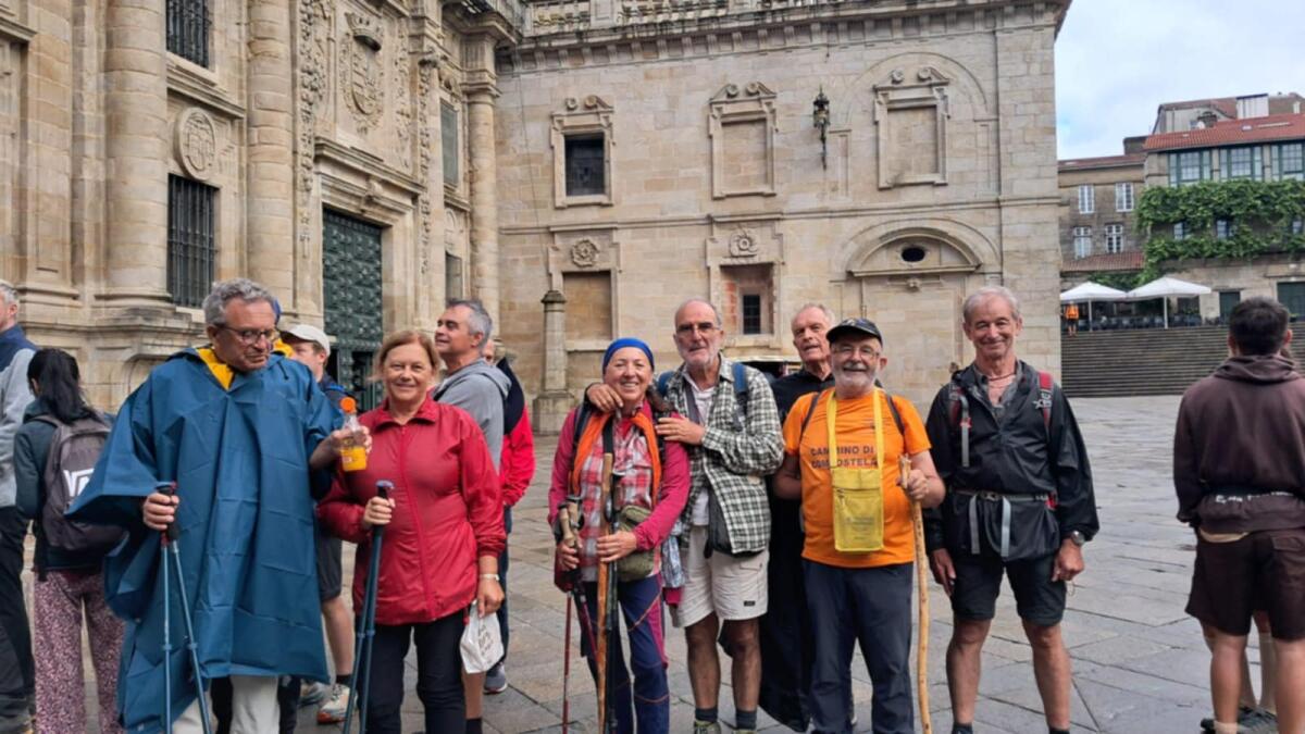248 chilometri a piedi, il gruppo Cai di Aprilia ha concluso il cammino di Santiago De Compostela! - 