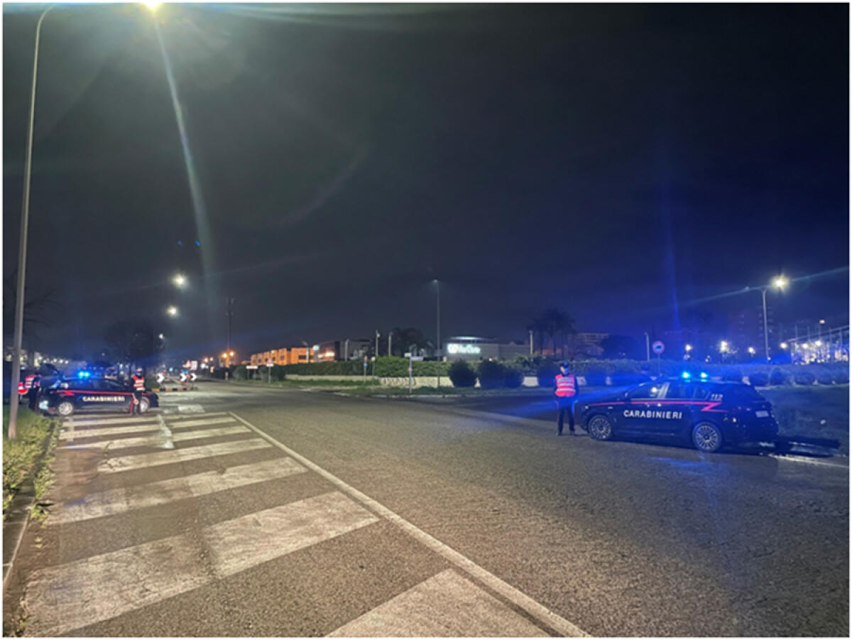 Aprilia - Fermato per un controllo tenta la fuga e ferisce i carabinieri: spacciatore in arresto - 