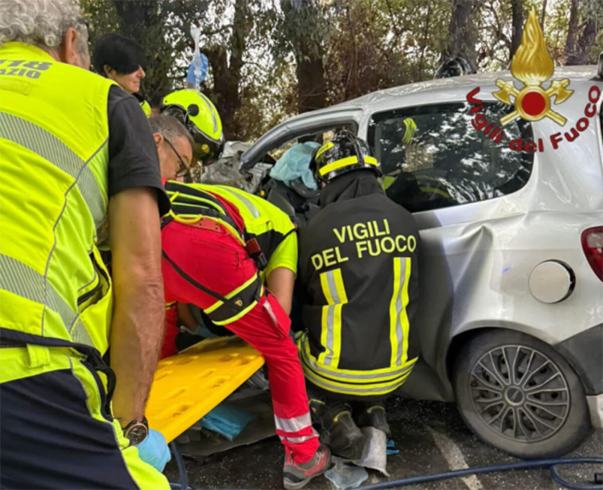 Tragico incidente all’alba a Nettuno. La vittima è il 24enne Alessandro Cenci. Un 65enne di Latina in codice rosso. - 