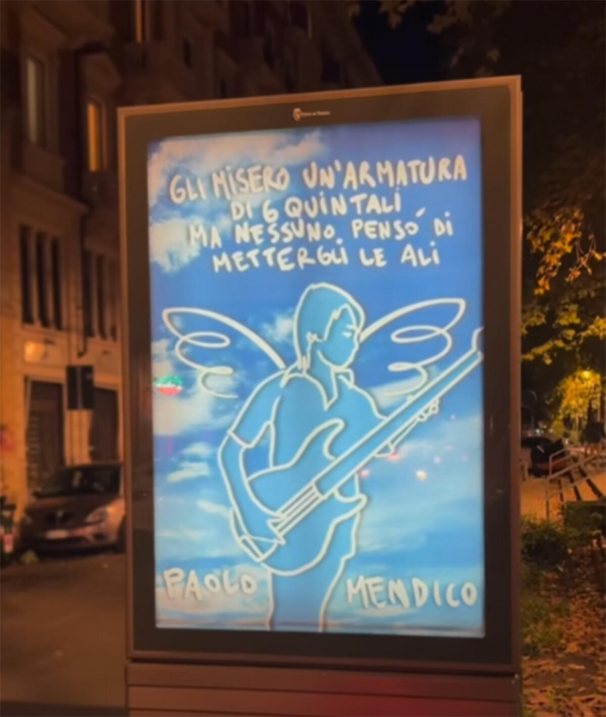 Omaggio a Paolo Mendico a Torino dello streetartist Andrea Villa: "Nessuno gli ha messo le ali" - 