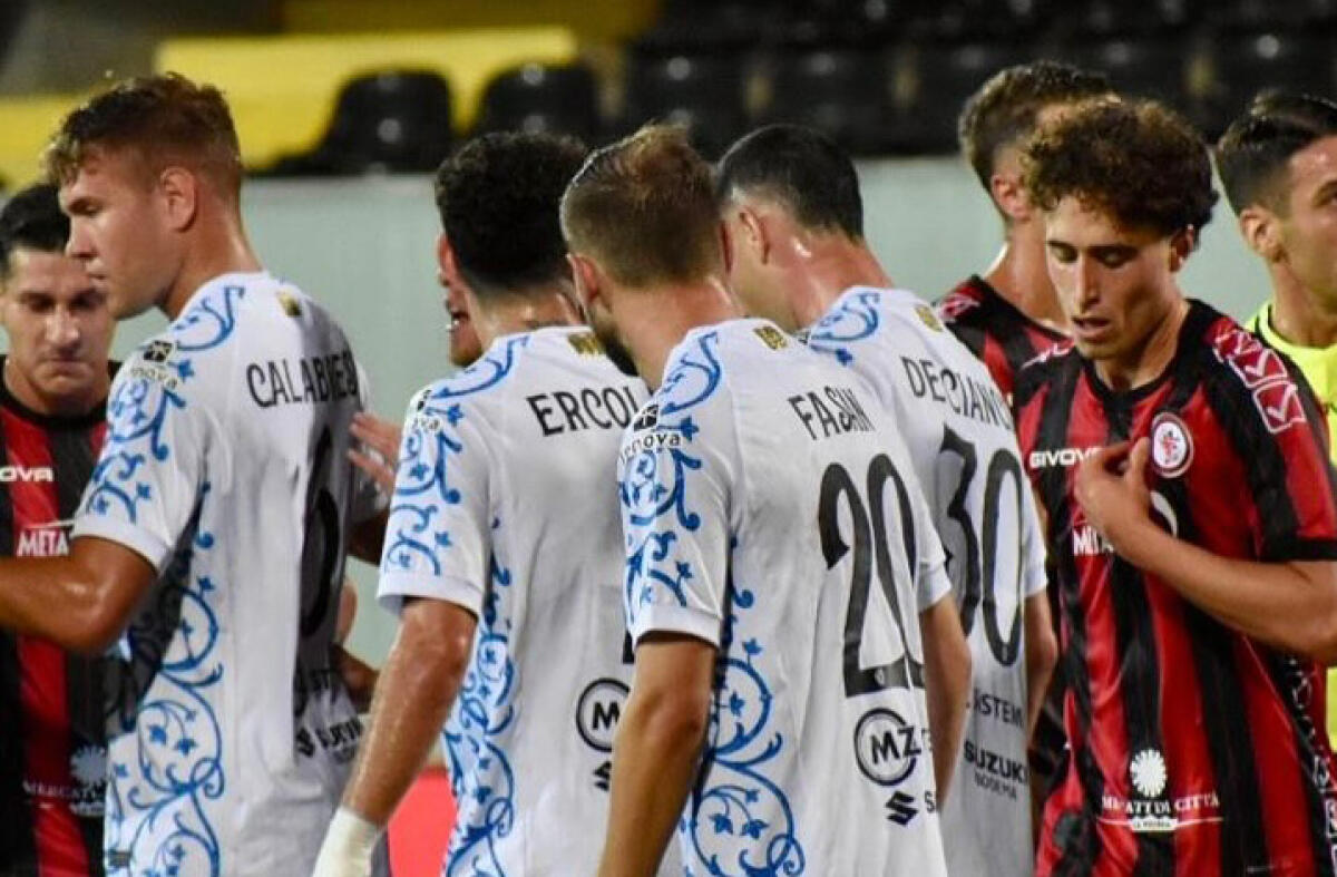 Calcio - Serie C - Latina pareggia a Foggia, fari puntati sulla sfida contro Monopoli - 