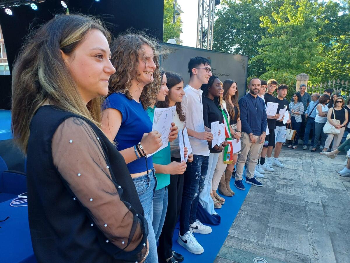 “Bonus Libri Studenti 10 e Lode”: oggi a Latina la terza edizione del premio. - 