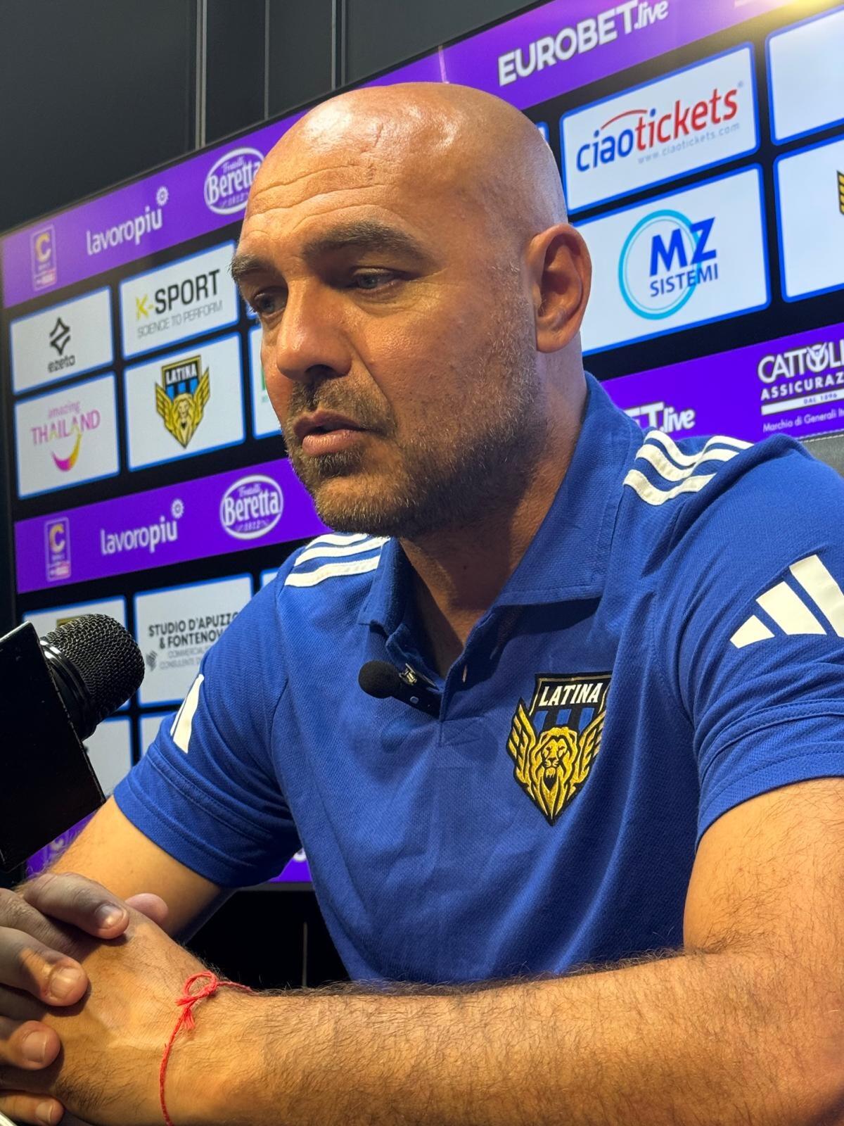 Serie C, il Latina Calcio sfida in casa il Monopoli. Mister Bruno: "Affronteremo una nobile del nostro girone". - 