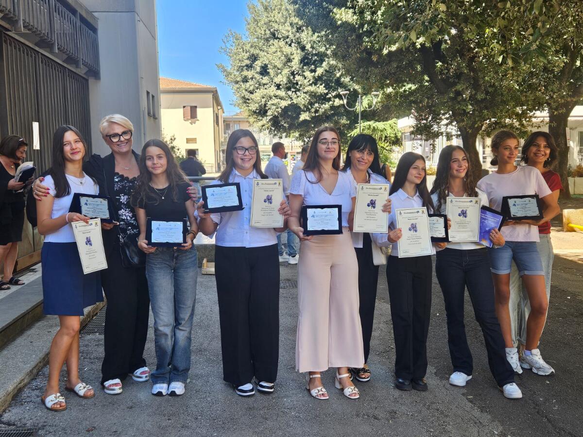 Premio di Poesia Masio Lauretti: vincitrice una studentessa dell’Istituto Gramsci di Aprilia - 