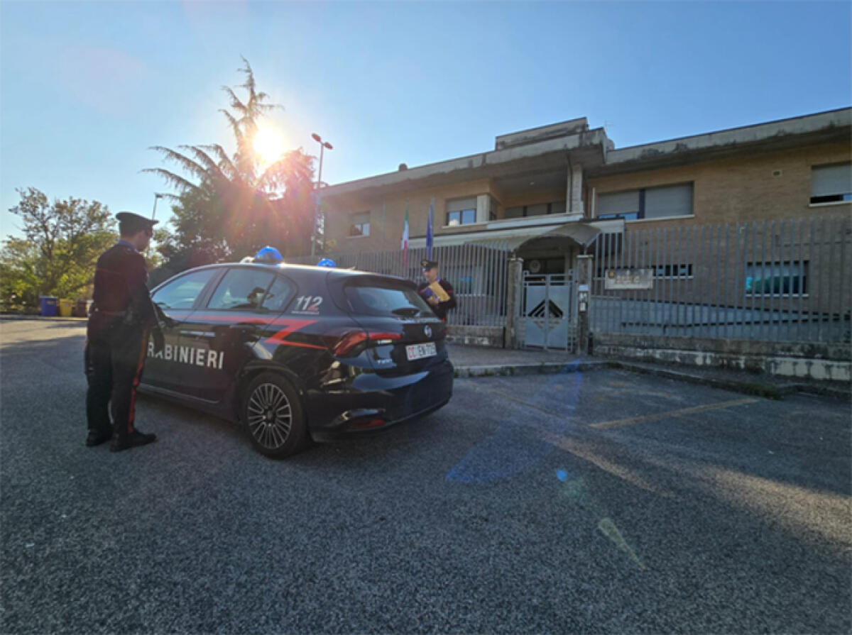 Sezze, maltrattamenti e minacce alla ex e ai suoi familiari, anche con l’uso di un fucile. 32enne in manette. - 