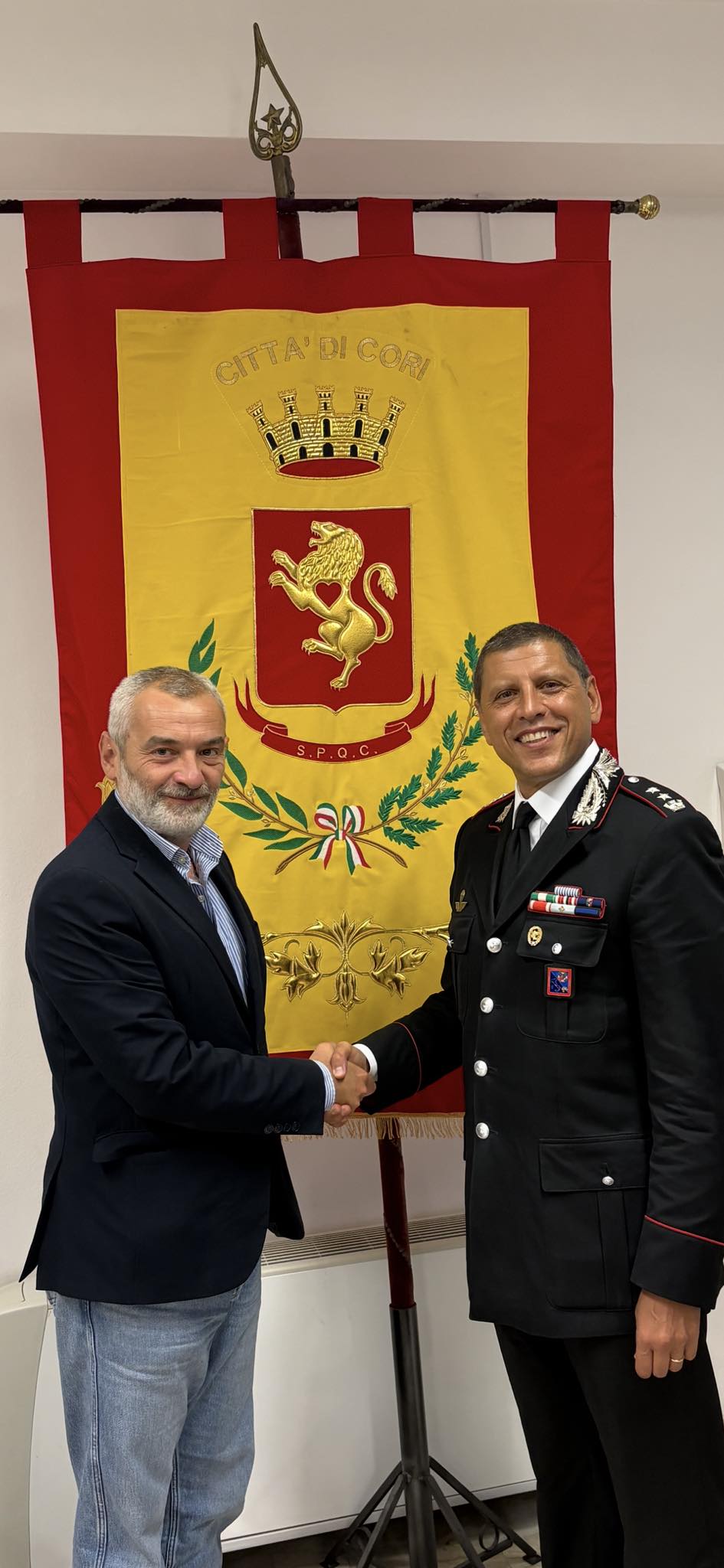 il Sindaco di Cori, Mauro De Lillis, con il Colonnello Paolo Guida