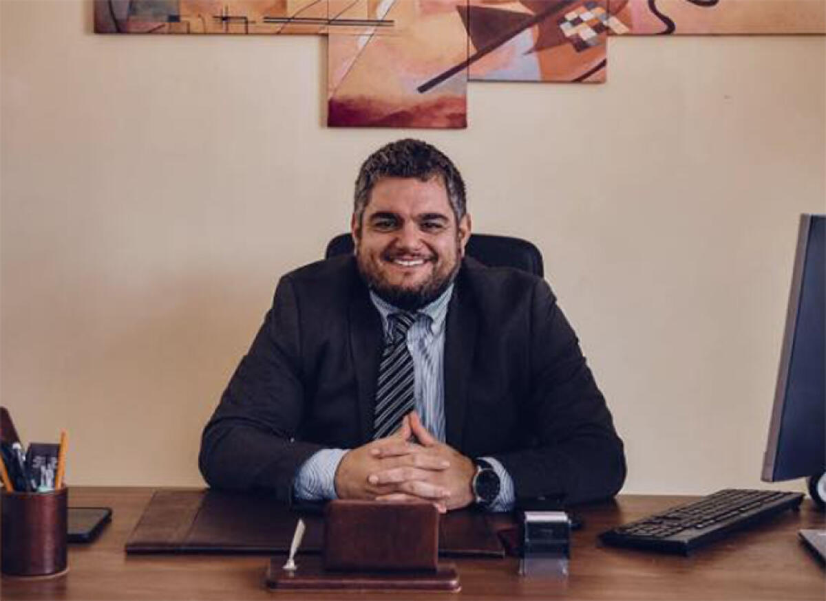 Questo giovedì a Genzano i funerali del notaio Claudio Colacchi, vittima di un incidente sulla Salaria. - 