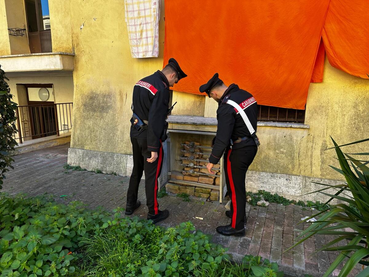 Controlli dei Carabinieri di Frascati alla periferia della Capitale: 2 arresti per spaccio e 4 misure cautelari. - 