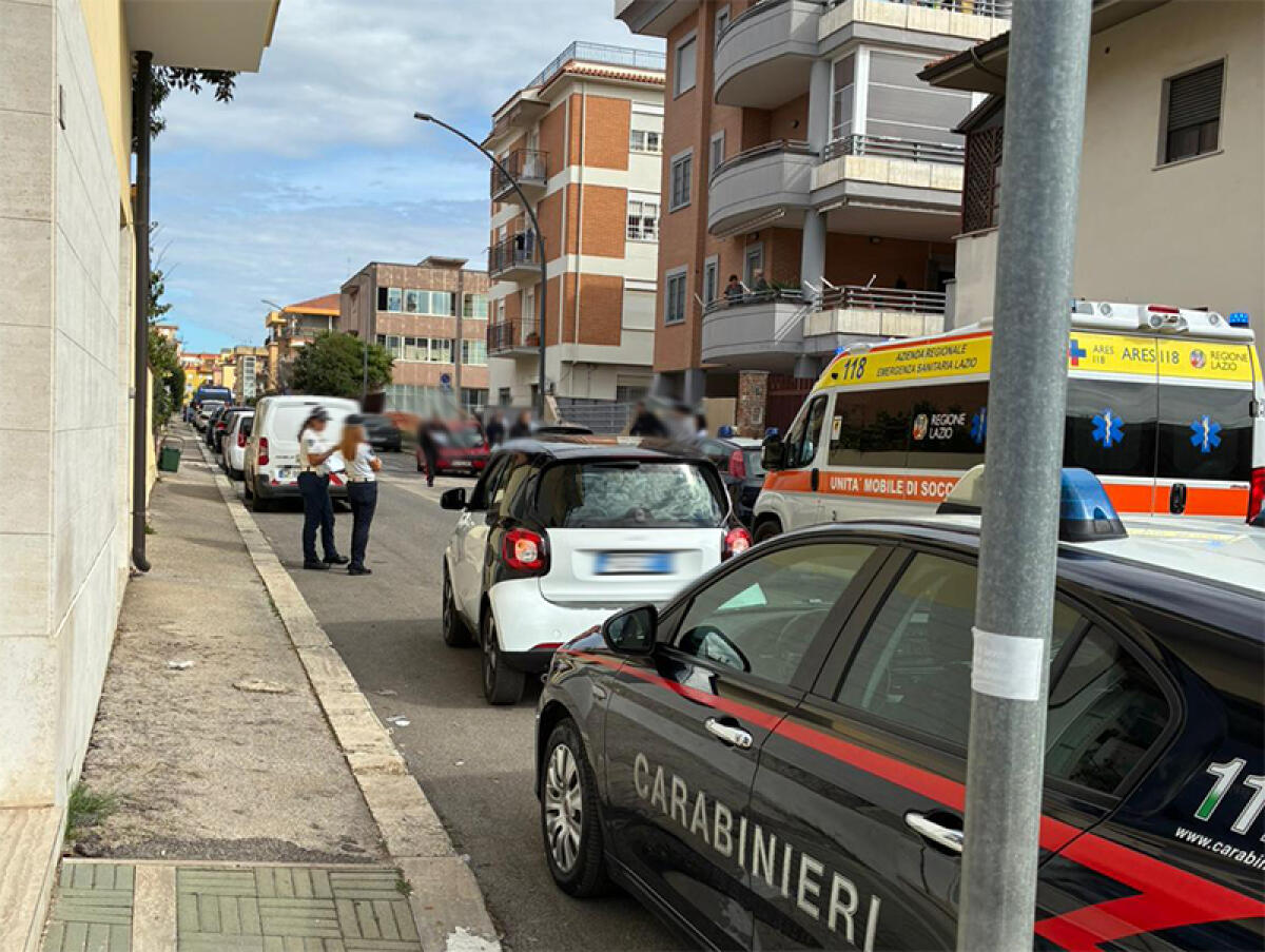 Aprilia - Incidente e botte in via Traiano, intervengono polizia locale e carabinieri - 