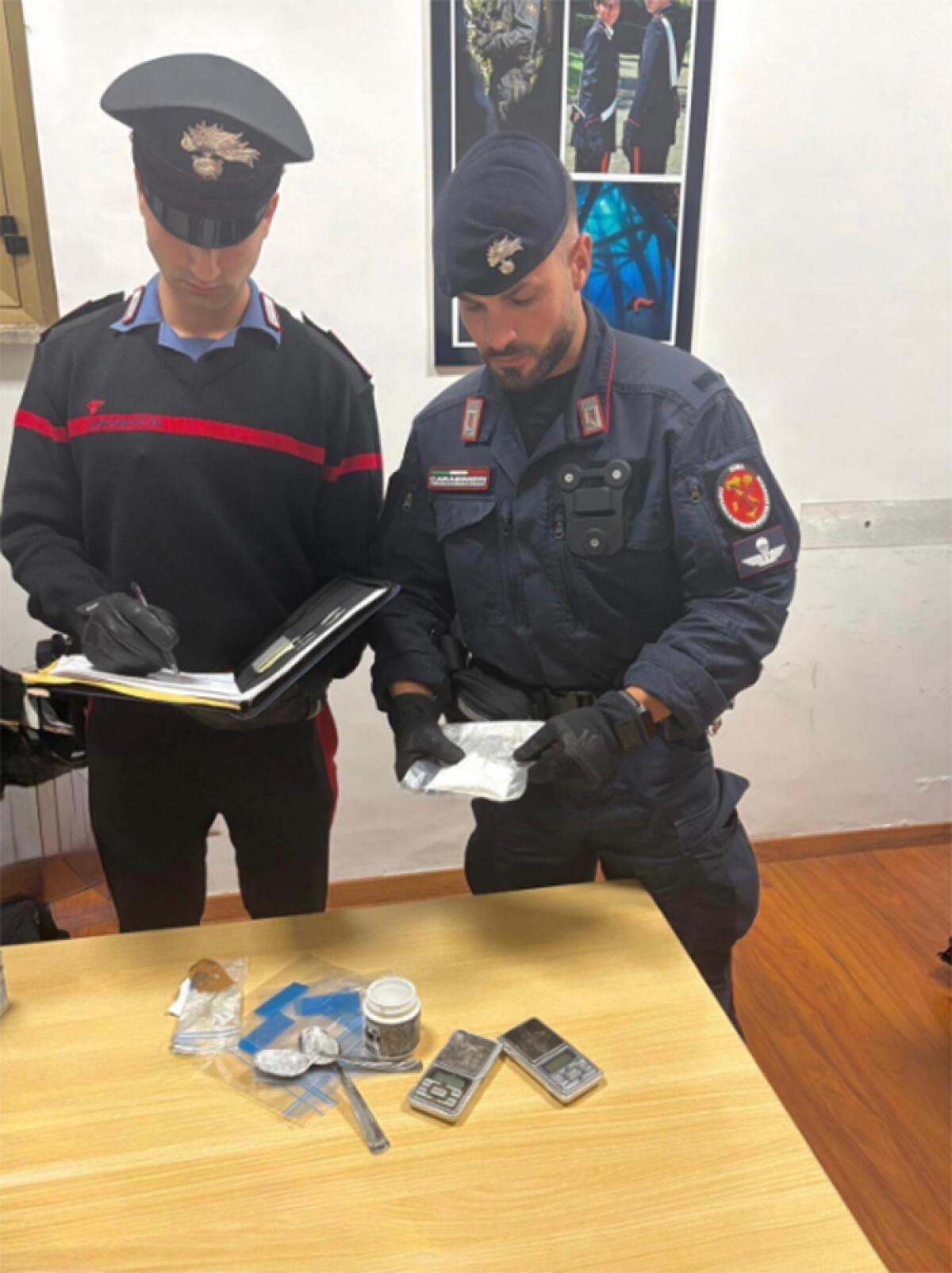 Operazione ad "Alto Impatto" dei Carabinieri di Latina: un arresto, due denunce ed oltre 70 grammi di droga sotto sequestro. - 