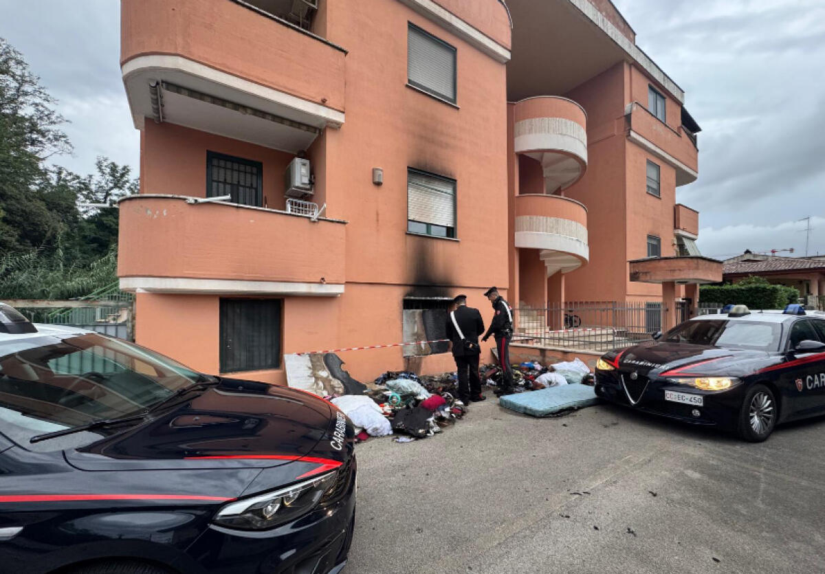 Molotov e incendio in un appartamento a Pontenuovo, una telecamera ha ripreso tutto - 