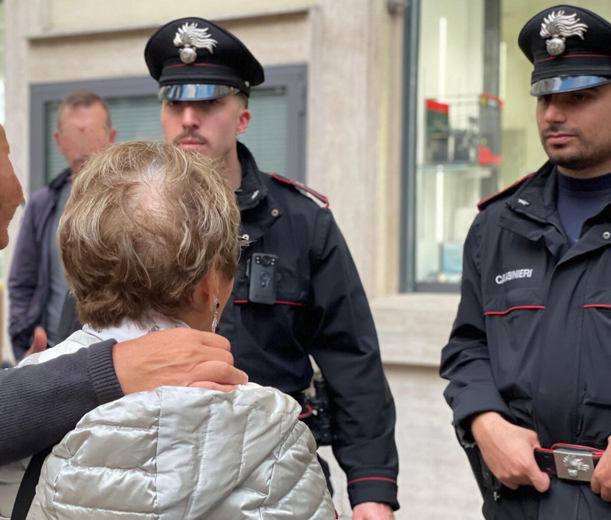 Truffe agli anziani con il metodo del finto avvocato o del finto nipote in difficoltà. Due arresti. - 