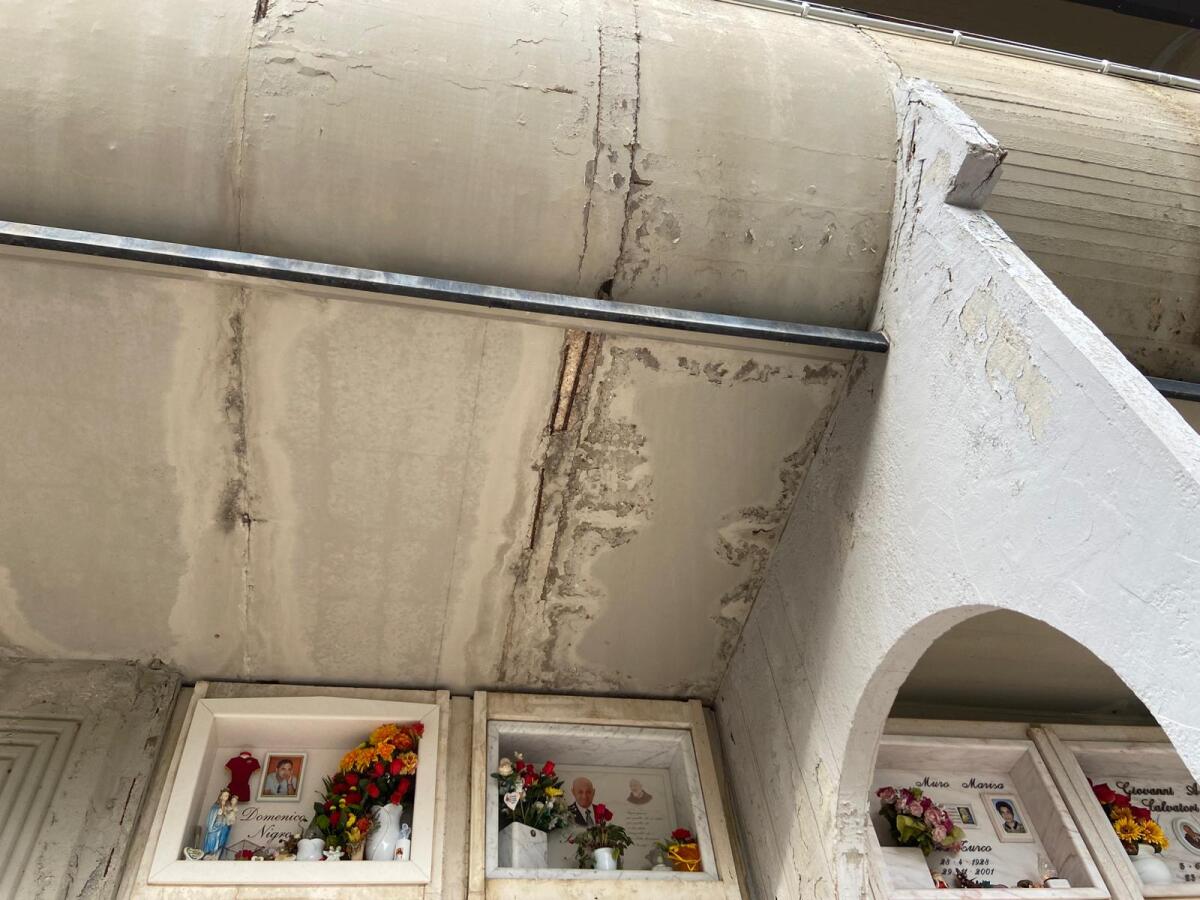 Aprilia - Cimitero nel degrado, "Un 2 novembre vergognoso. Al via la petizione" - 