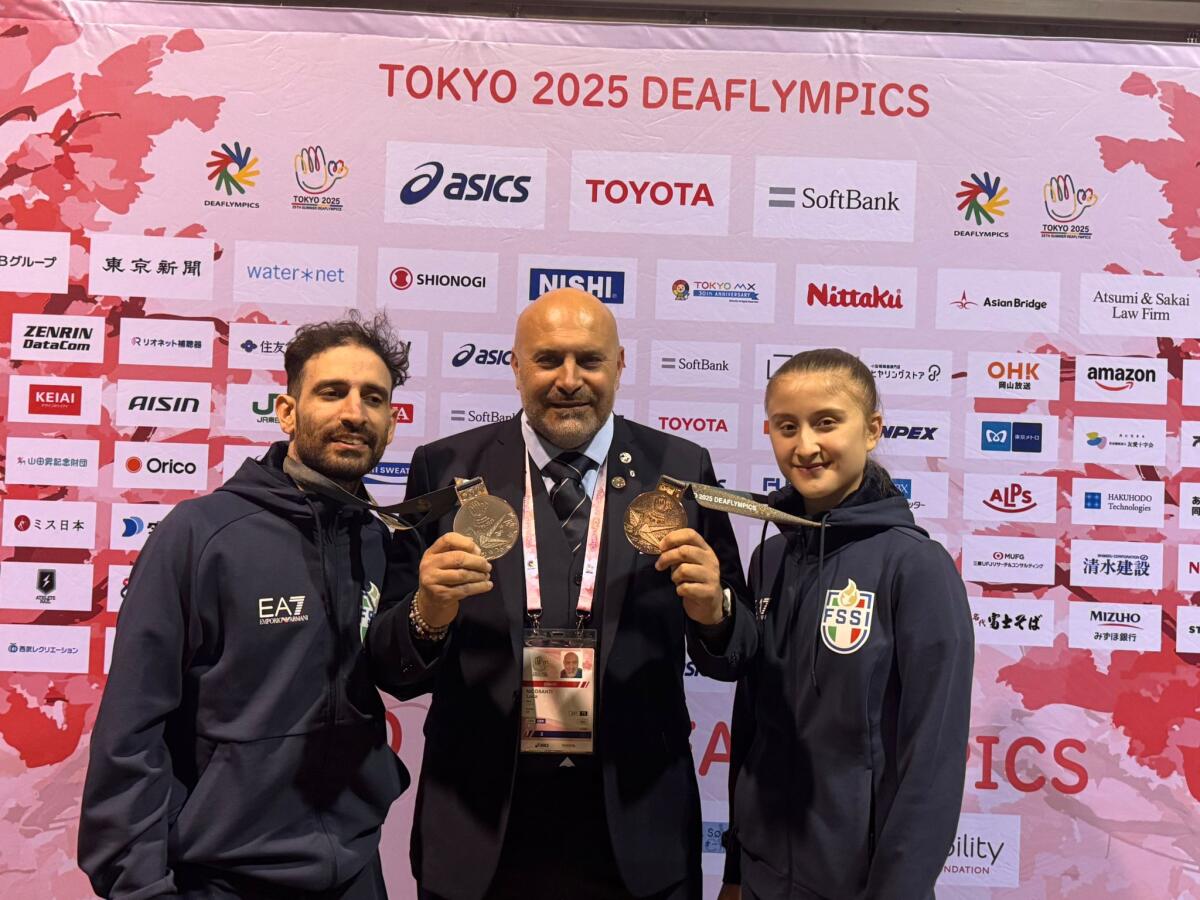 Velletri, la Nazionale di Karate Sordi trionfa alle Deaflympics di Tokyo, sotto la guida del coach, l’ispettore di Polizia Luca Nicosanti. - 