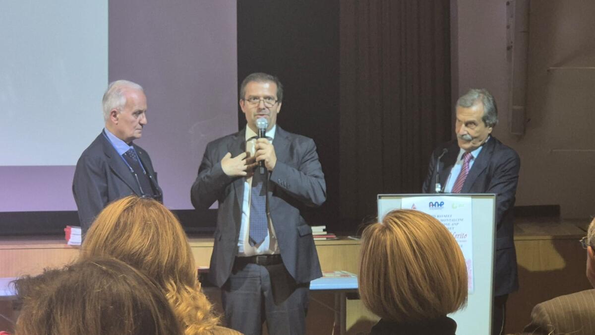 Il Dirigente Scolastico dell’Istituto Pascoli di Aprilia riceve il Prestigioso Premio Romei - 