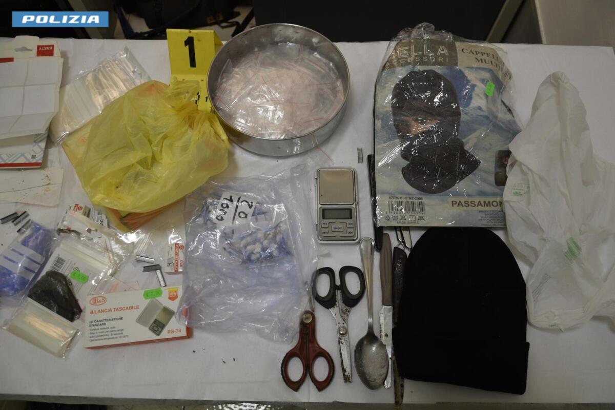 Aprilia, la Polizia intercetta sulla Pontina, a Campoverde un altro carico di cocaina. Tre arresti ed oltre un chilo droga sequestrata. - 