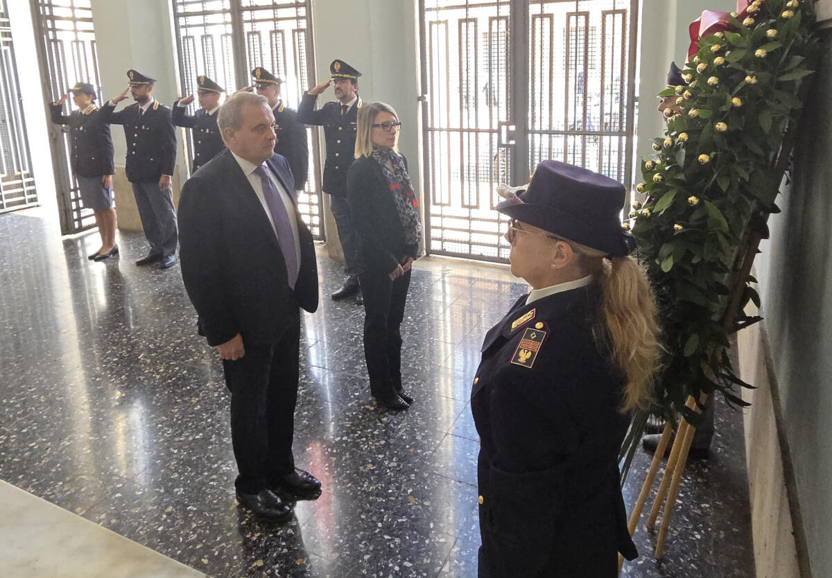 Defunti, la Polizia di Latina ricorda i propri caduti - 