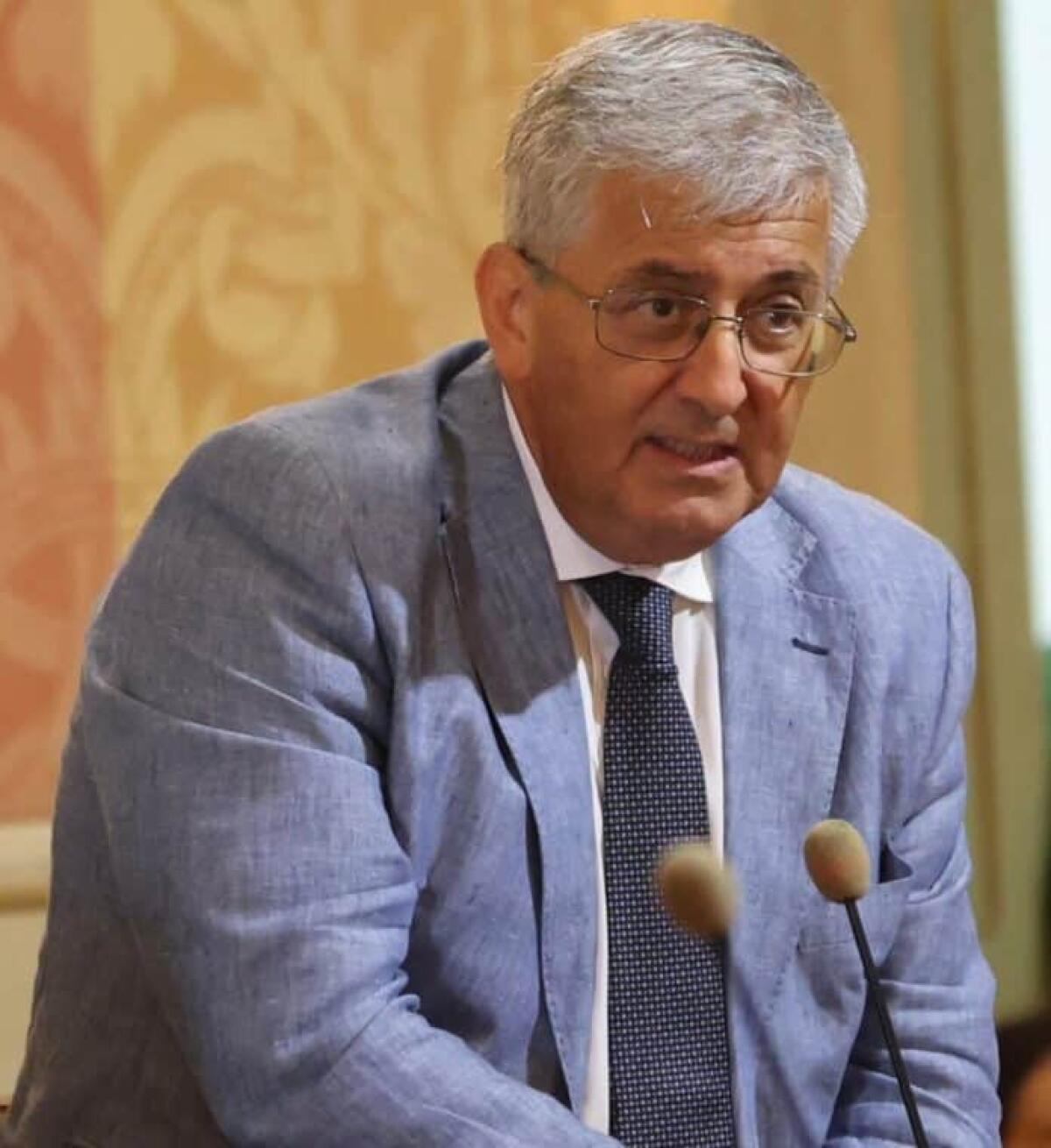 Anzio, 10 mesi di disservizi e silenzi: Brignone riapre i centri di raccolta senza AUA - 