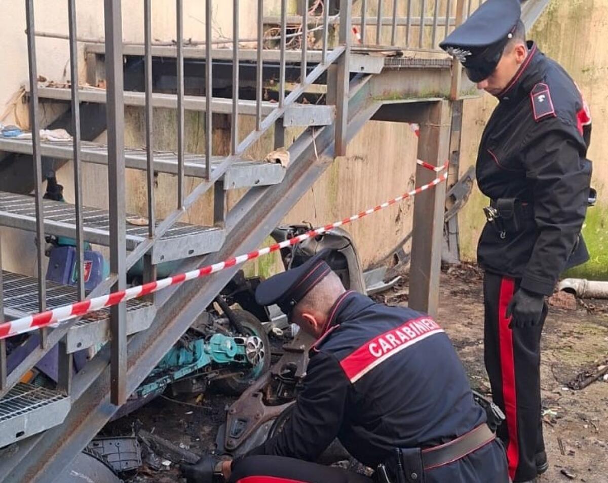 Scoperta ai Castelli Romani un’autofficina abusiva, denunciate due persone di Albano e Pomezia. - 