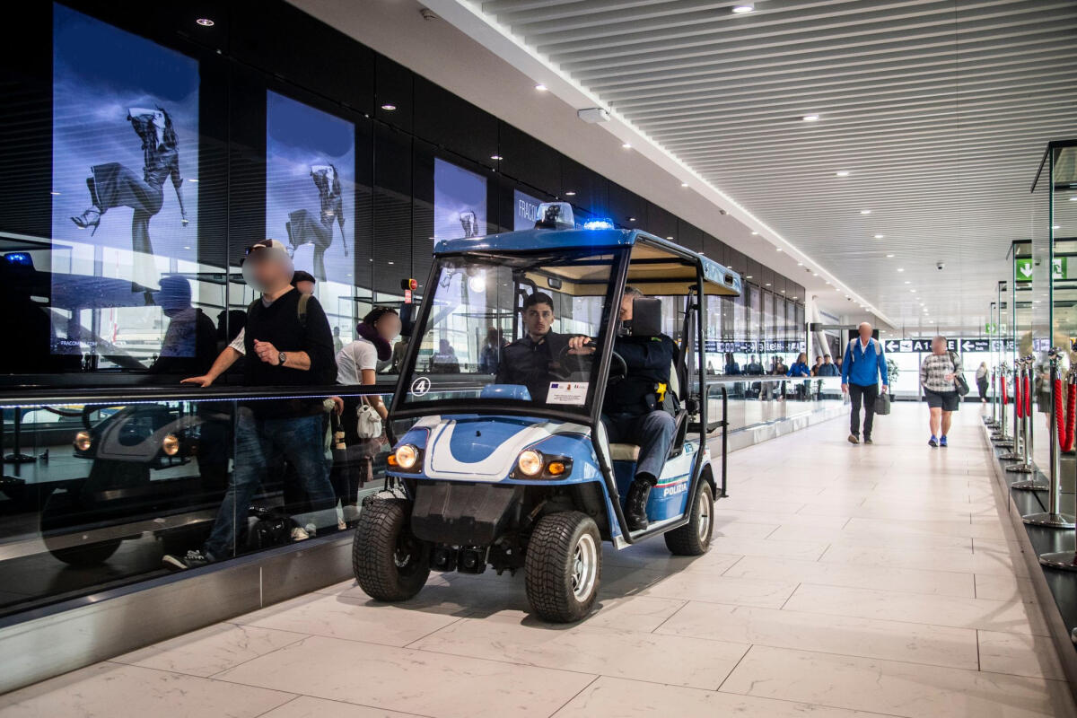 All'aeroporto di Fiumicino fermato un rapinatore, era armato di cacciavite - 