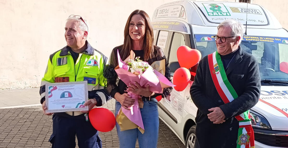 Consegnato a Cisterna il nuovo Fiat Doblò XL per il trasporto solidale della comunità - 