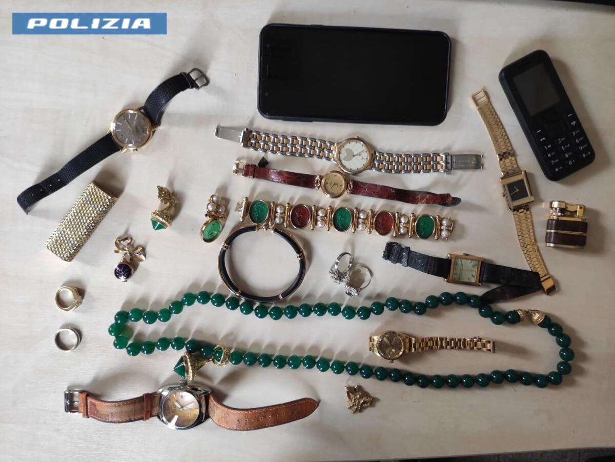 Smaschera la banda del “finto nipote”: due arresti. Scoperte 37 truffe a Roma e in provincia. Bottino di ben 800mila euro. - 