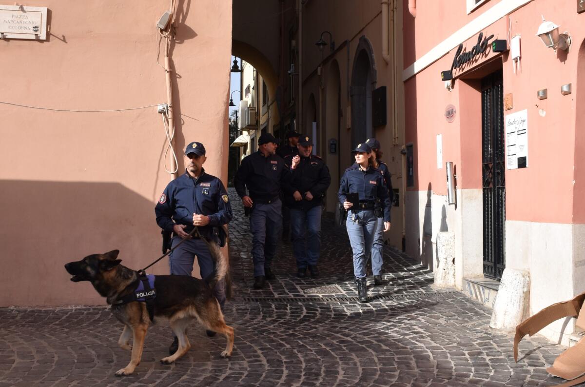Nettuno - Telecamere di sicurezza per proteggere lo spaccio, arrestato - 