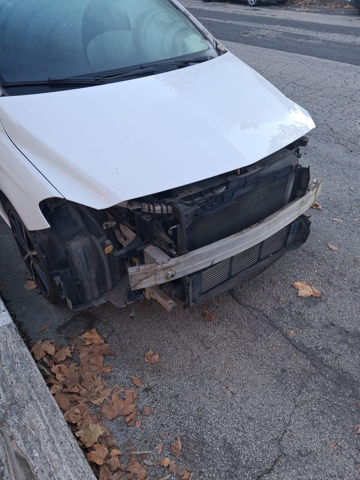 Aprilia - Furti e danni alle auto in via Portogallo, residenti preoccupati - 