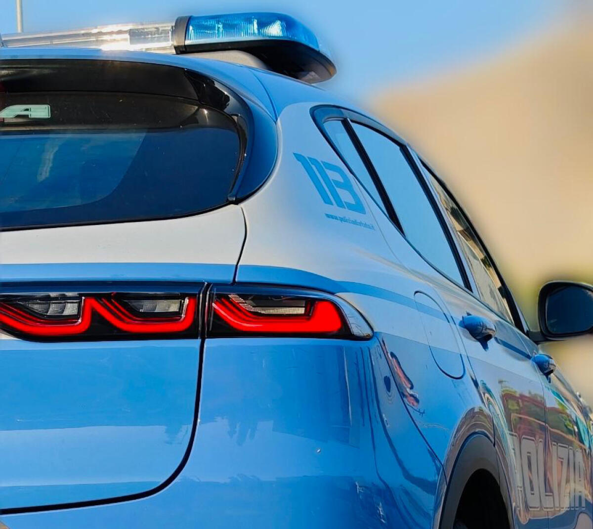 Operazione “Estrella”, Traffico di auto “fantasma” bloccato dalla Polizia: due arresti. Indagine coordinata dalla Procura di Velletri. - 