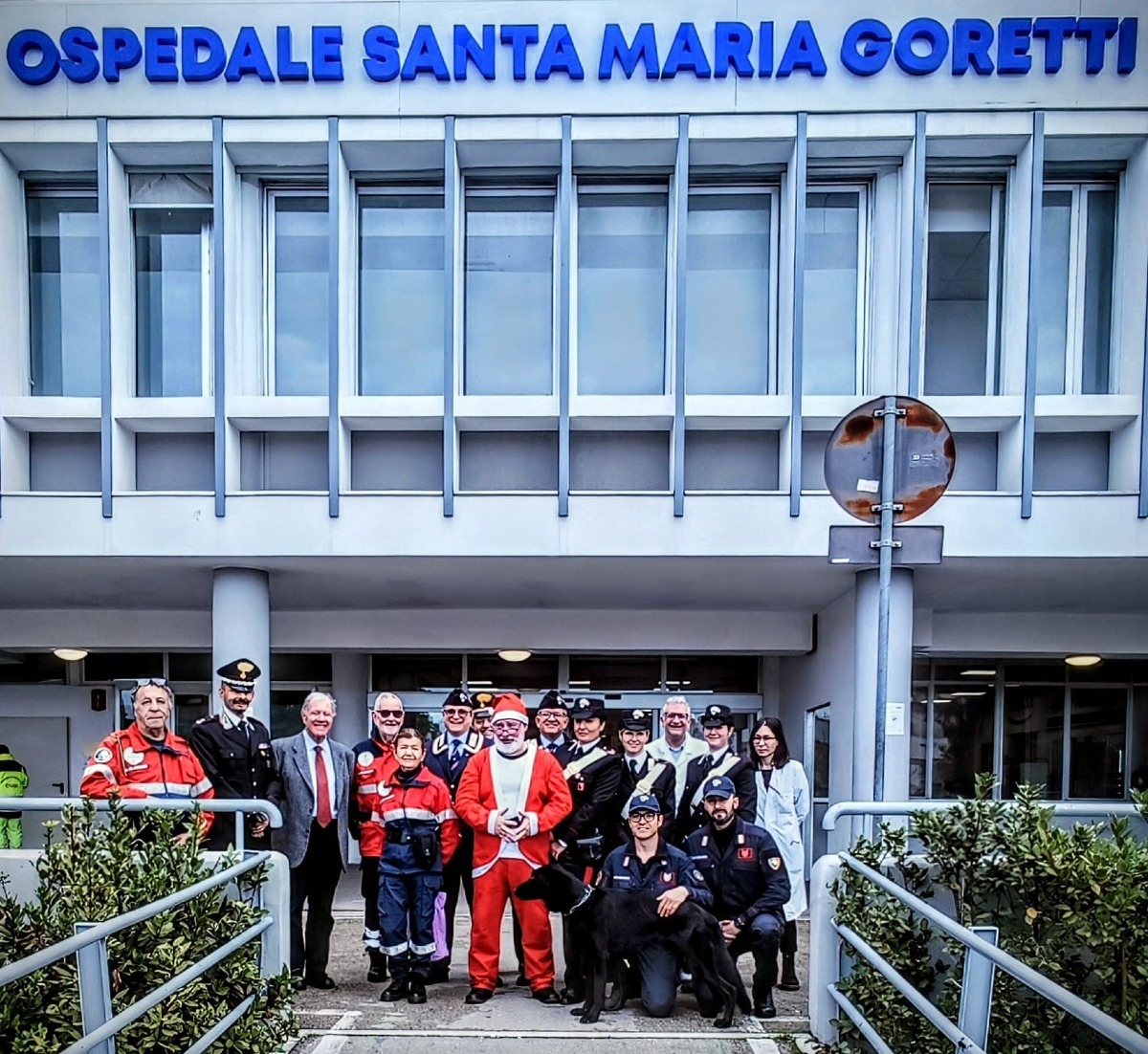 Latina, Carabinieri in corsia: doni al Reparto pediatrico del “Goretti”. - 