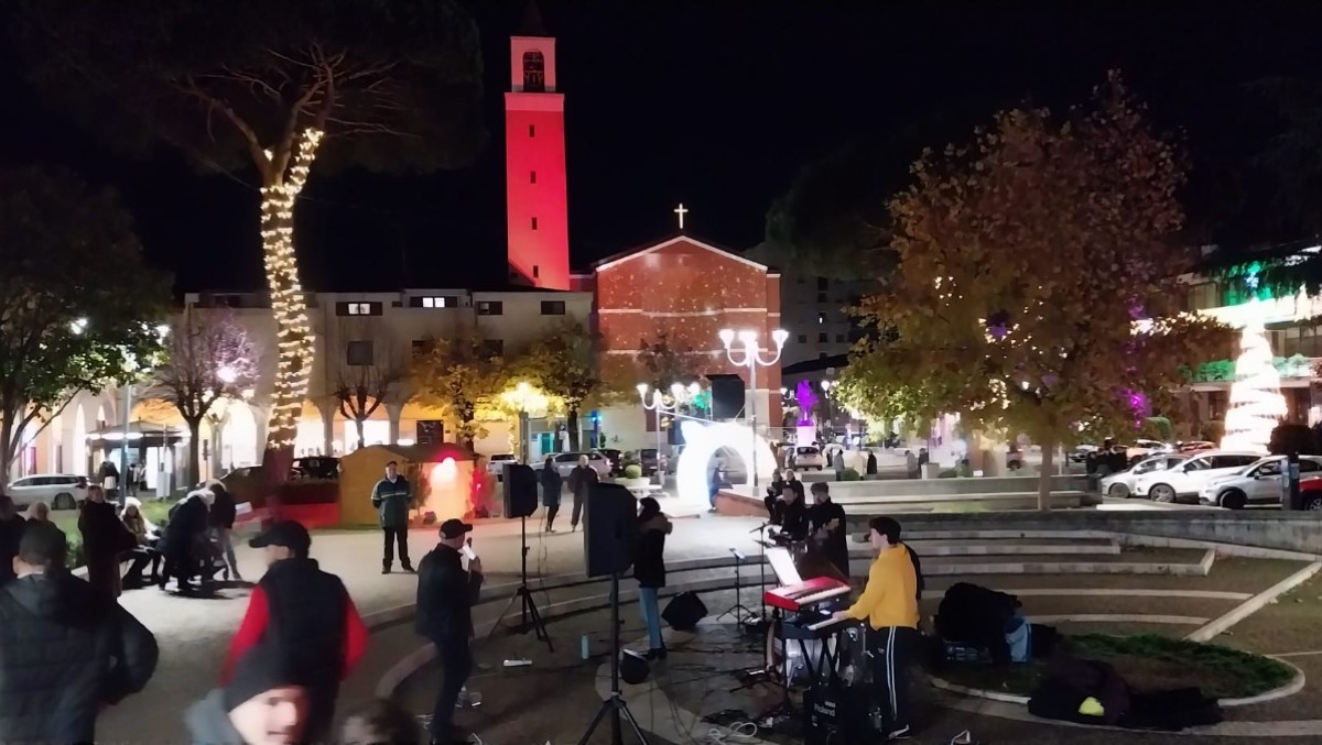 Natale Apriliano, si attende la festa di Capodanno!  - 