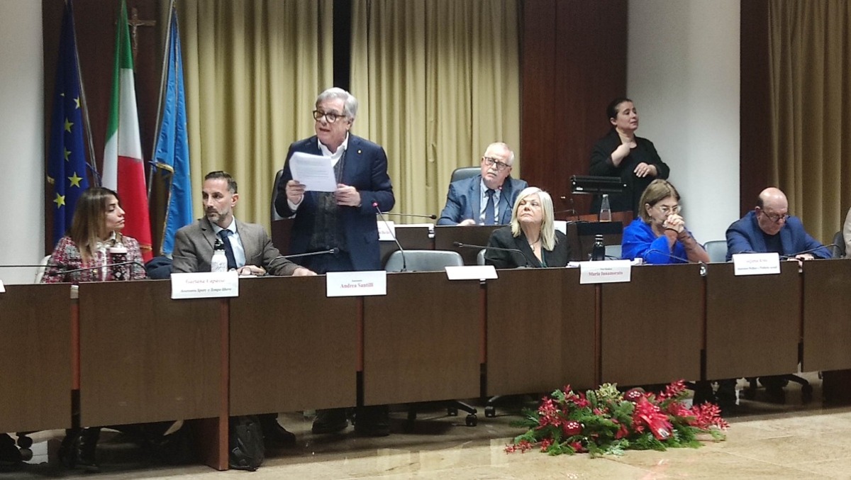 Consiglio Comunale a Cisterna, Dup e bilancio approvati. Si dimette l’ex sindaco Antonello Merolla.   - 