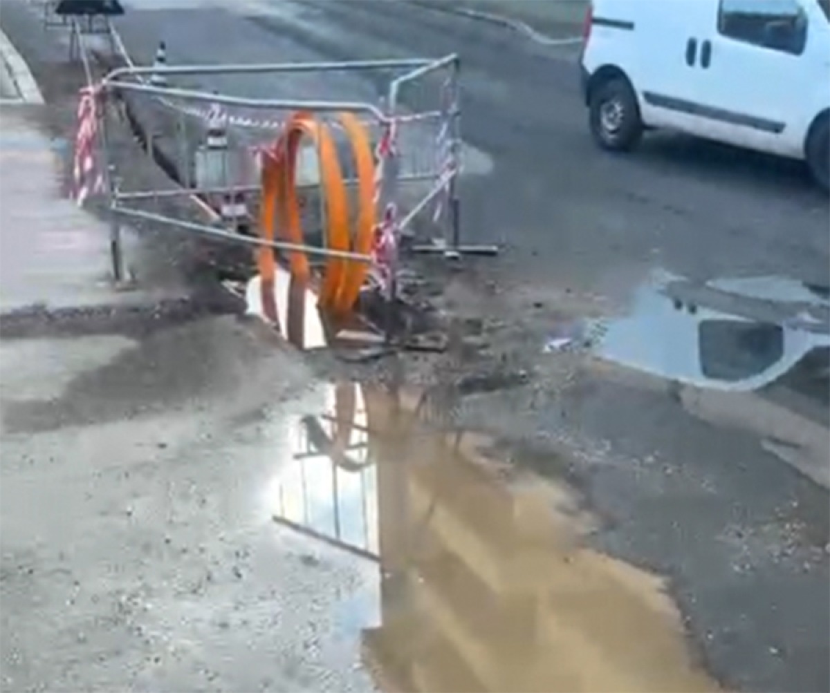 Cisterna - Strade dissestate dai lavori, il Sindaco dice basta: chiesto l’intervento urgente del Prefetto - 