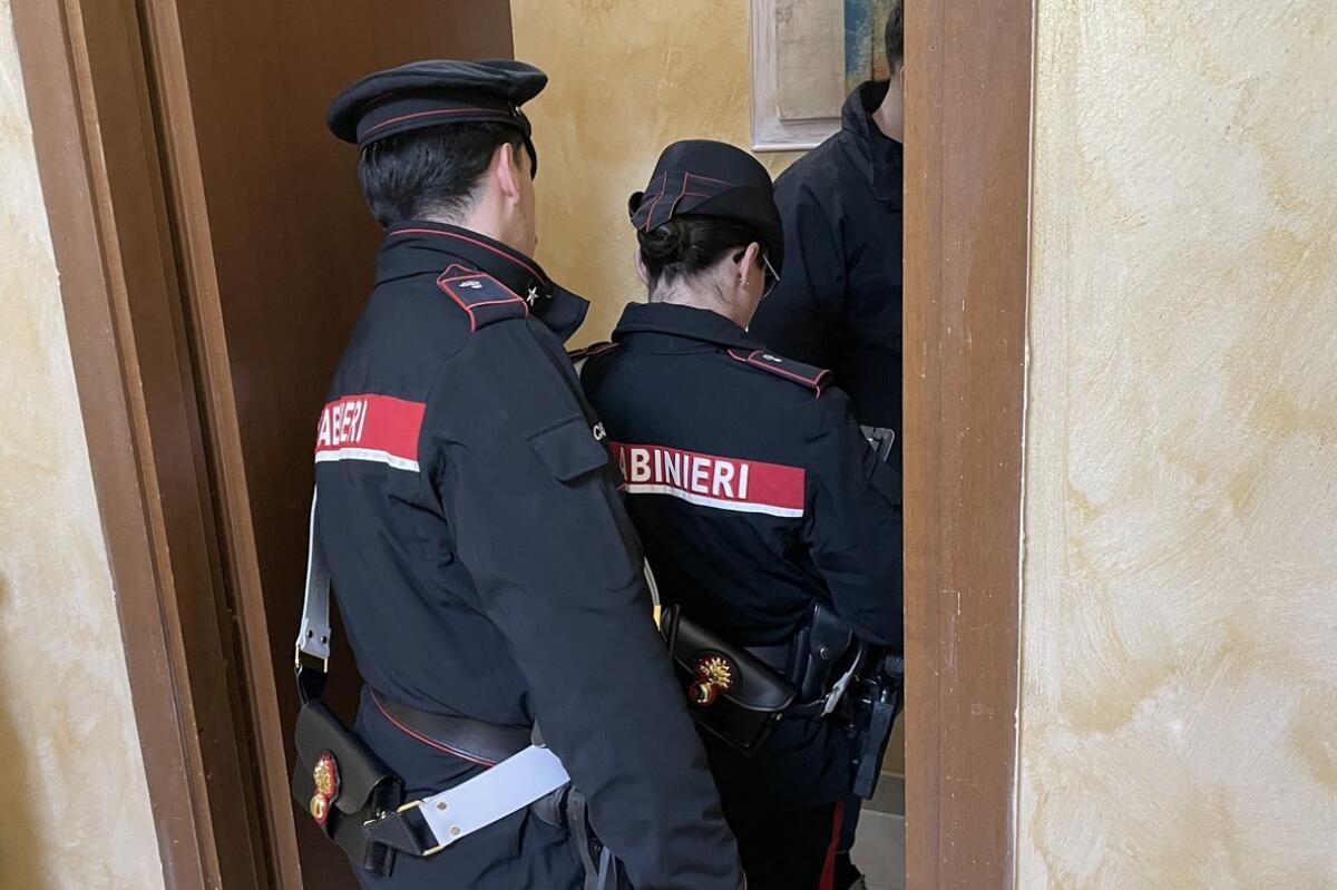 Estorsione, i carabinieri di Frascati arrestano 4 persone - 