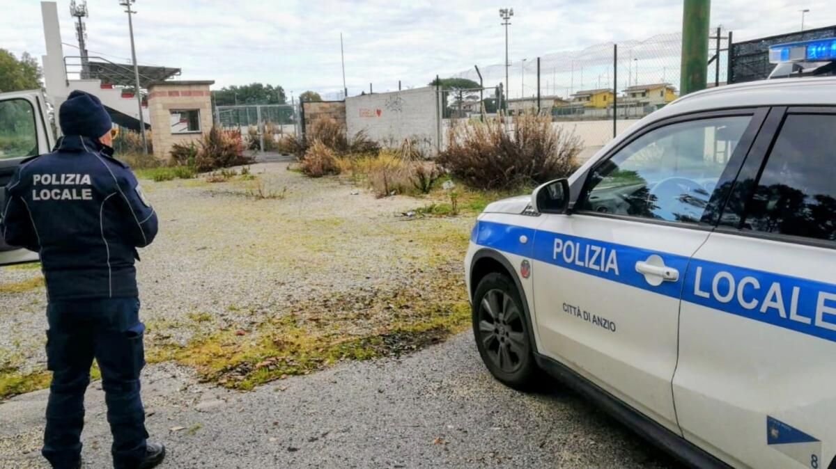 Impianto sportivo “Falasche”, sgomberata l’area e chiusi gli accessi - 