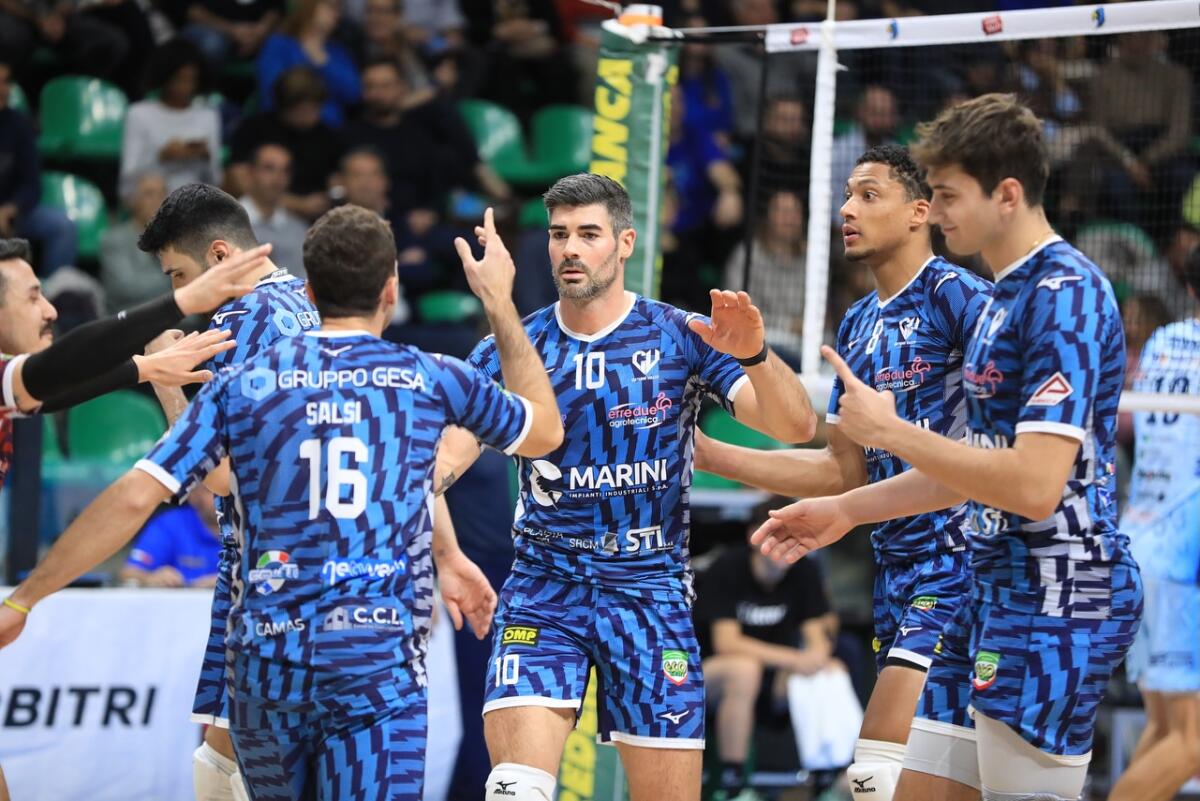 Superlega, il Cisterna Volley non si ferma: il giorno di Santo Stefano ospita i campioni del mondo del Perugia. - 