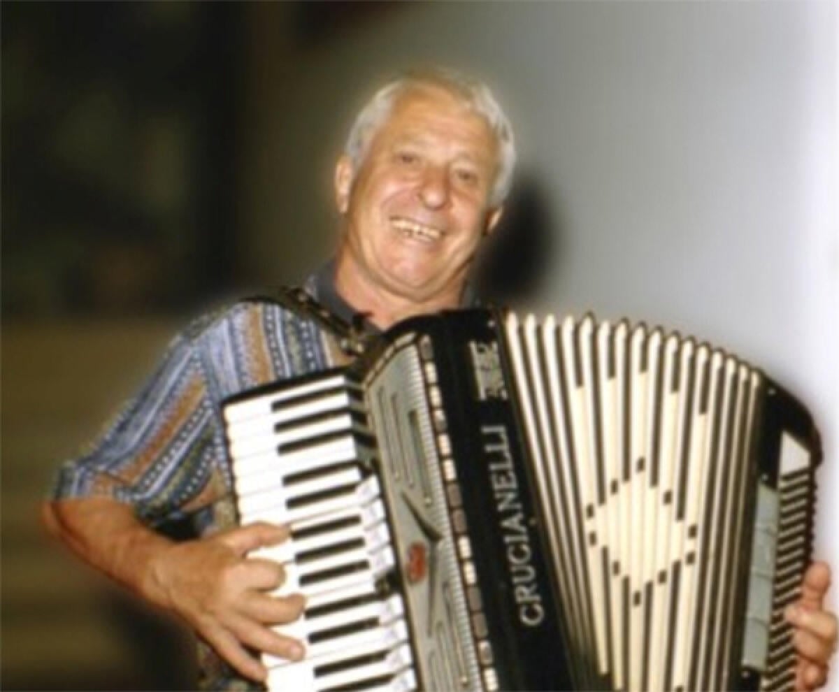 Aprilia dice addio a “Zi Armando”, titolare della storica trattoria. - 