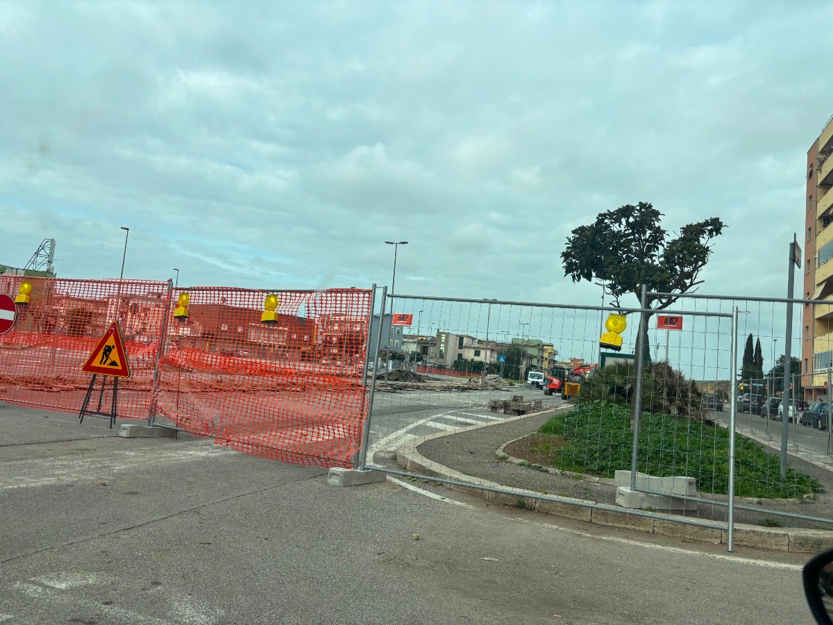 Aprilia - Cantiere su via La Malfa, modifiche alla viabilità - 