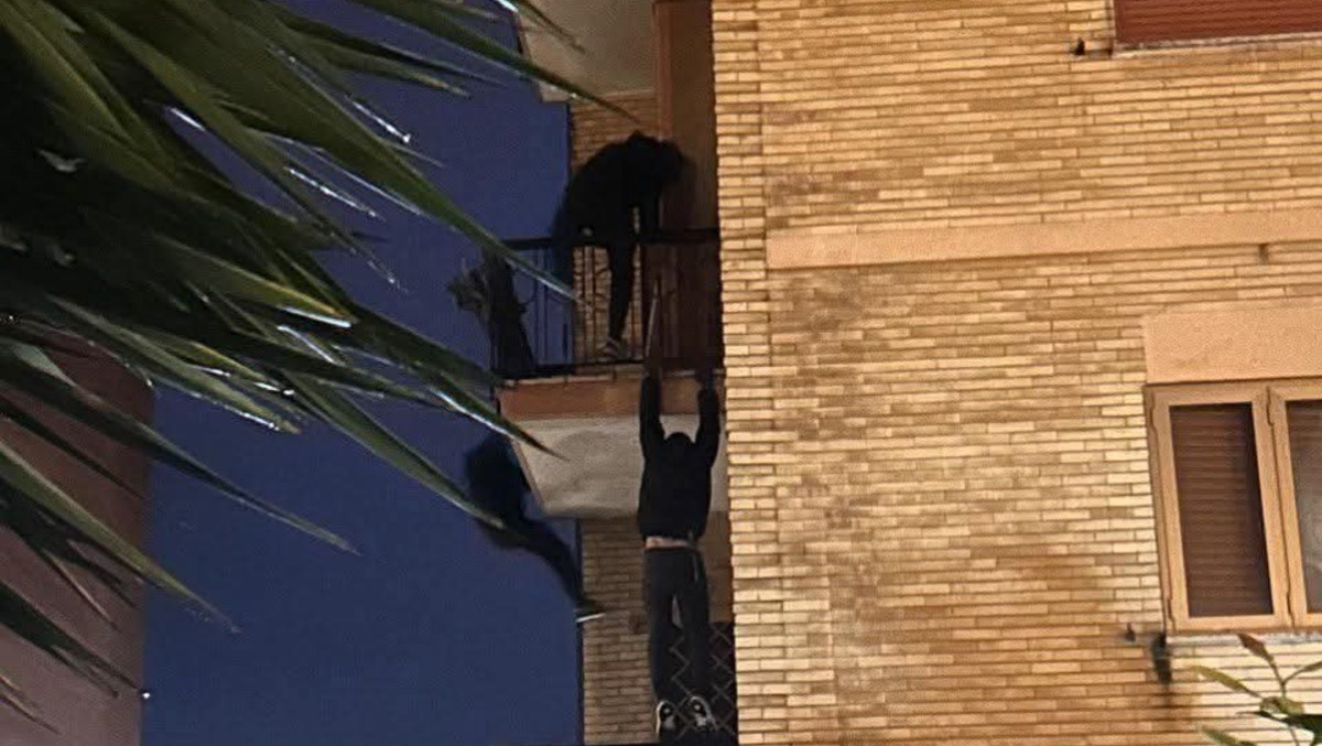 Ladri acrobati in pieno centro a Marino. L’ira dei cittadini si scatena sui social. - 