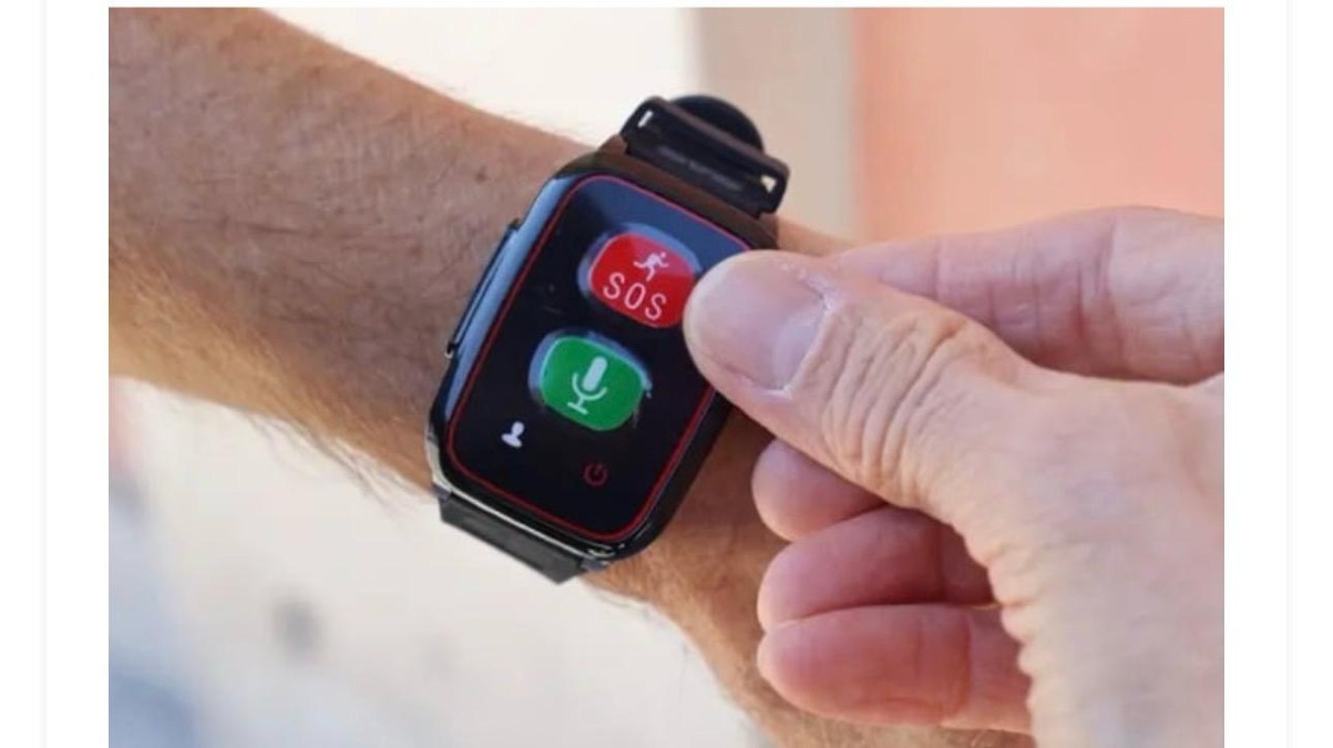 Braccialetti SOS per medici e infermieri nel pronto soccorso del Goretti di Latina - 