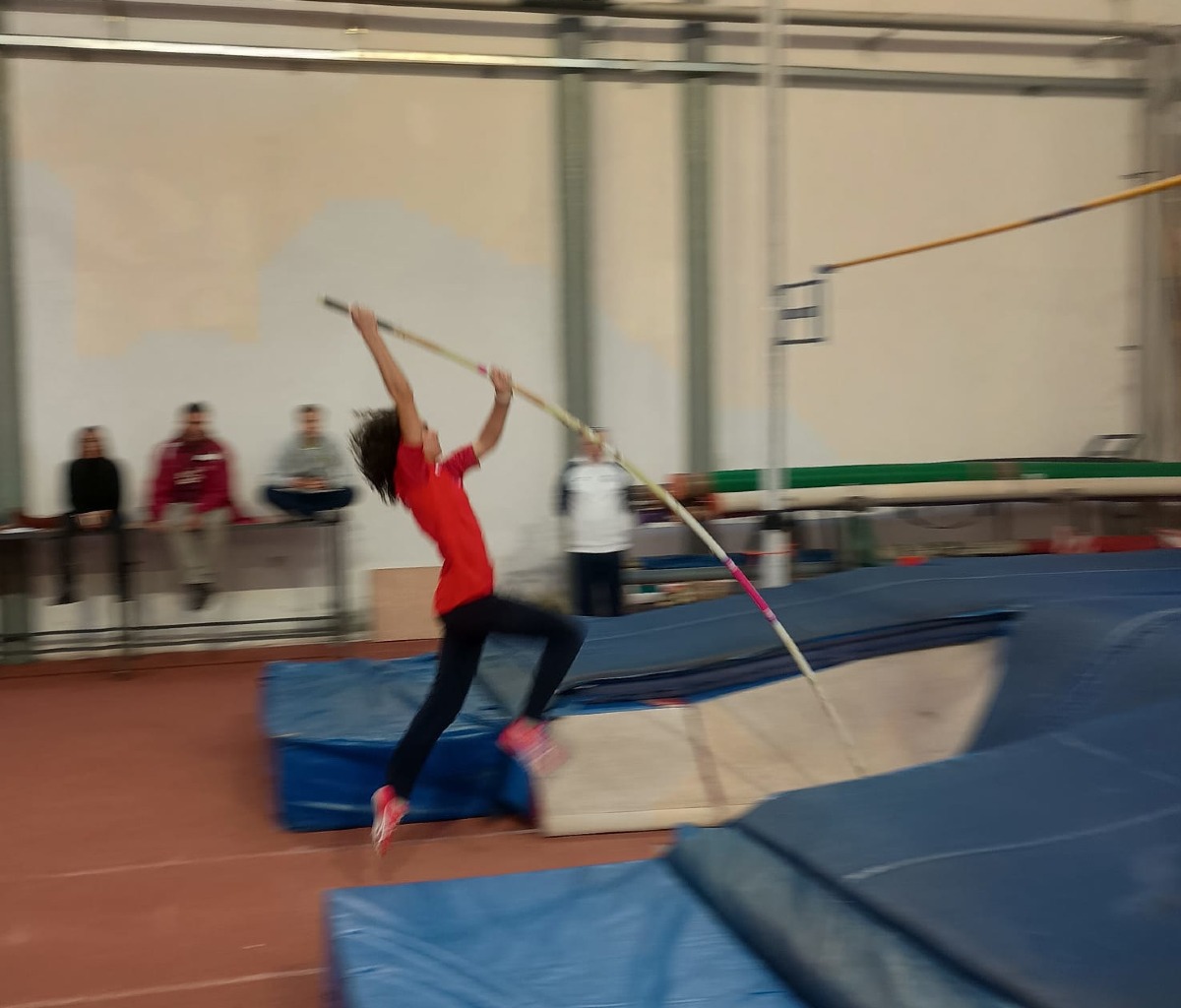 Meeting Indoor Salti, si distingue Francesca Negri della Runforever Aprilia - 