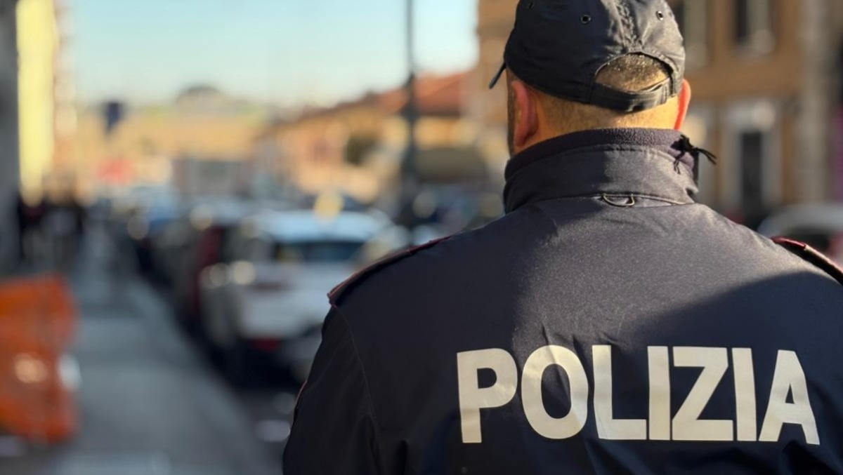 Furti e rapine: 10 arresti della Polizia dal centro della Capitale al litorale romano.  - 