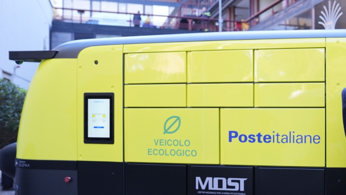 Boxi, il Postino-Robot autonomo. Pacchi e lettere in futuro potrebbe consegnarli lui. - 