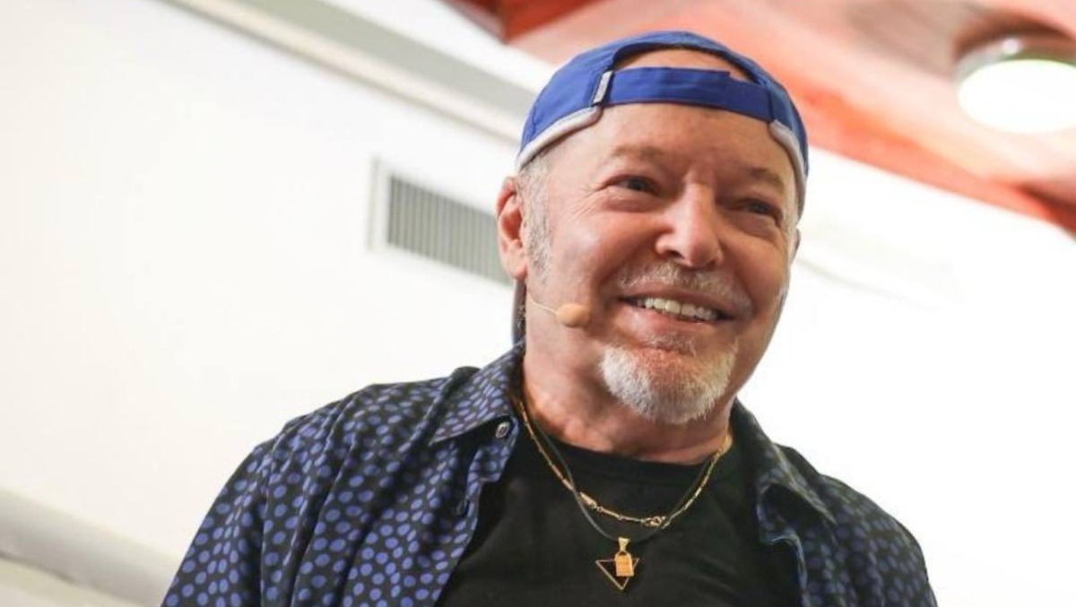 Vasco Rossi e l’omaggio a Cosmo Coccoluto, soldato di Gaeta deportato nei campi di concentramento. - foto dalla sua pagina Facebook