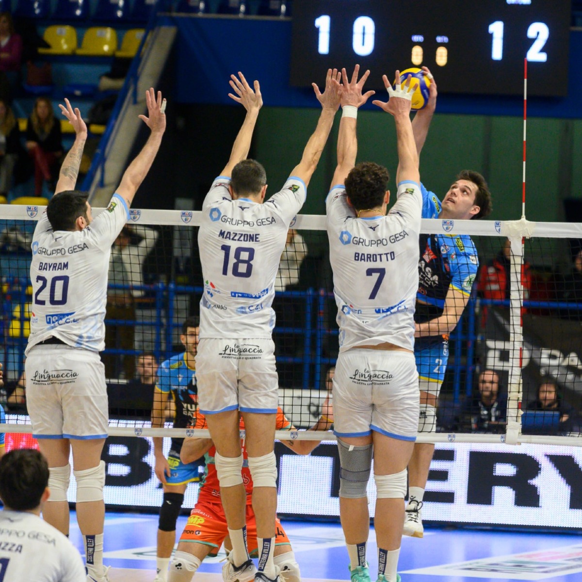Pallavolo di Superlega: al PalaSport di via Delle Province la sfida Cisterna Volley-Cuneo. - 